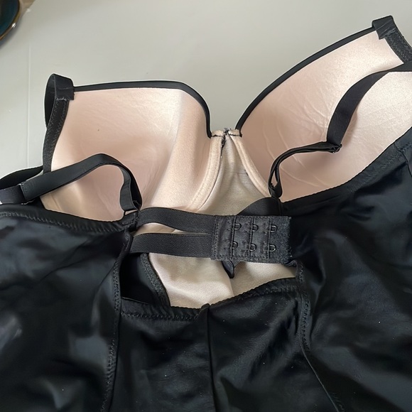 Bras with Wire Support Plus Slip - Picture 5 of 7